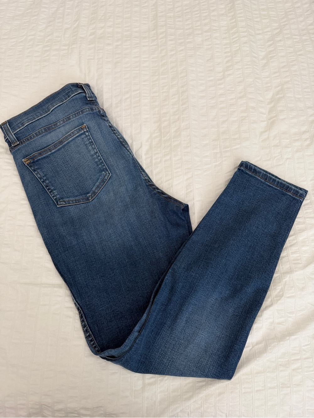 Kirkland Signature High-Rise Dark Blue Straight Jeans womens